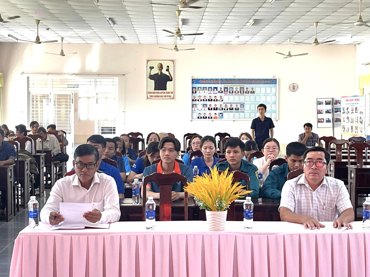 Hội Nông dân phường Thuận An phối hợp tổ chức đối thoại với cán bộ, đoàn viên, hội viên năm 2025