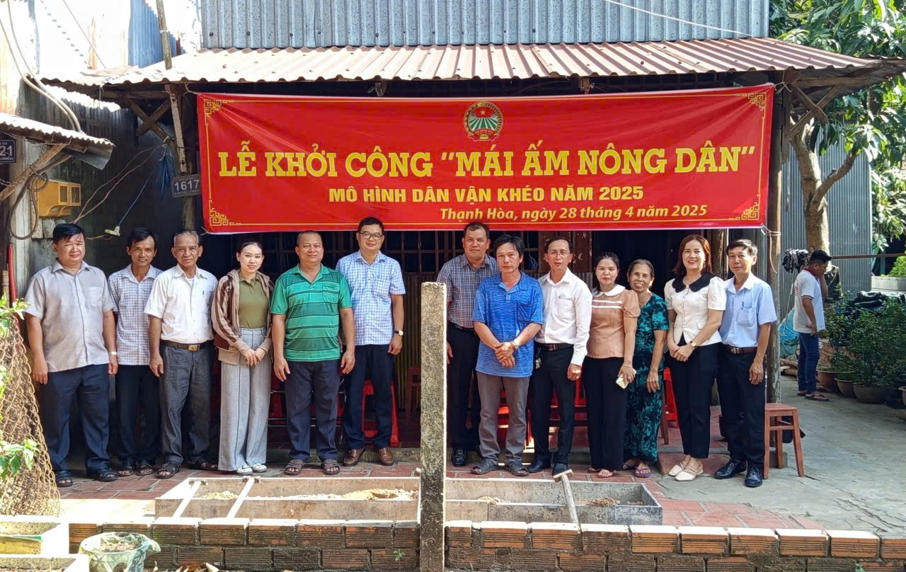 Khởi công xây dựng “Mái ấm Nông dân”