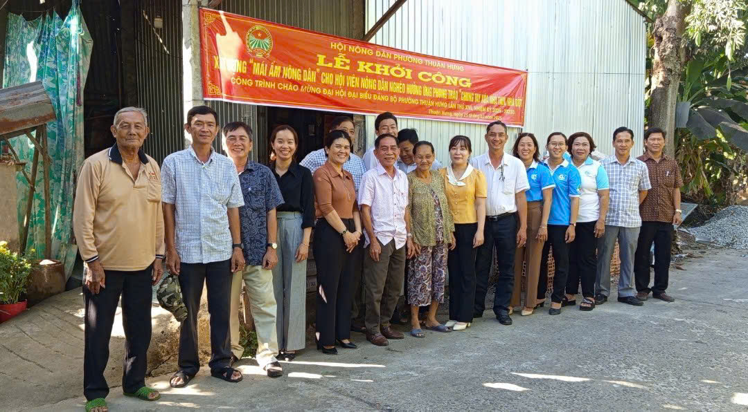 Nâng cấp, sửa chữa “Mái ấm nông dân” ở phường Thuận Hưng